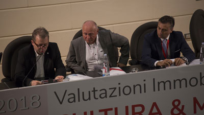 Valutazioni Immobiliari CULTURA & MERCATO DEL REAL ESTATE